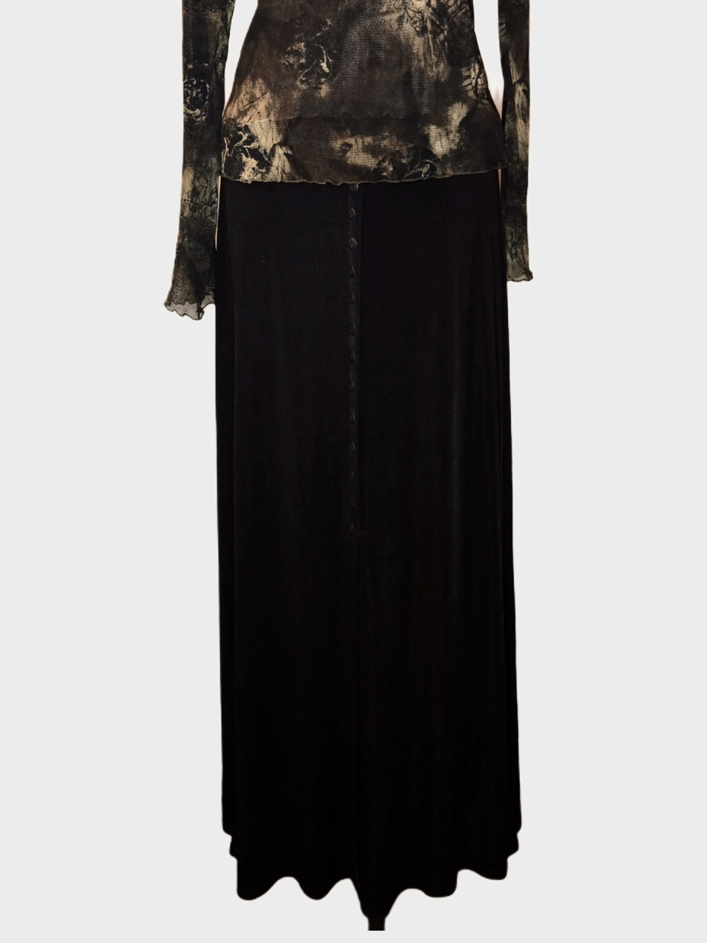 Vintage 90s Long Black Maxi Skirt !